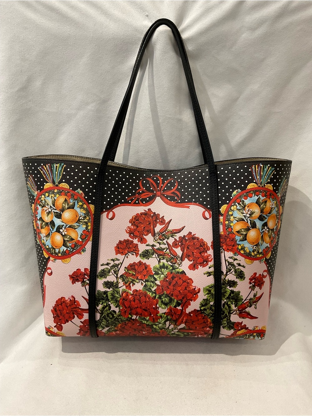 Dolce & Gabbana Tote - Picture 4 of 11